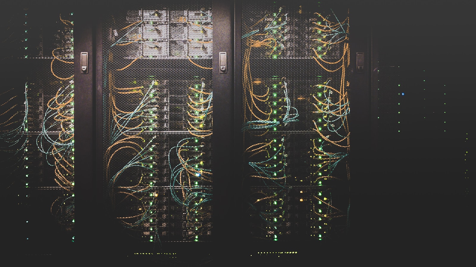 MeroVPS Data Center